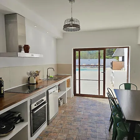 Inibiza -